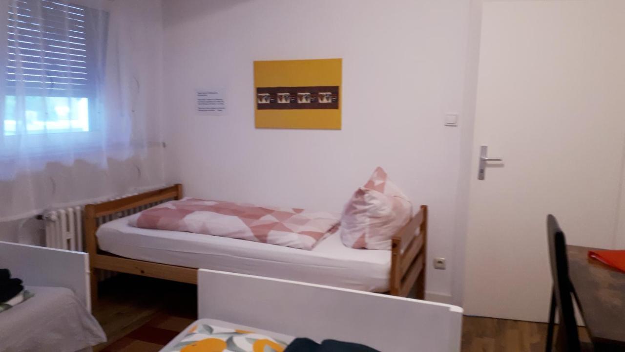 Fremdenzimmer Lägenhet Mönchengladbach Exteriör bild